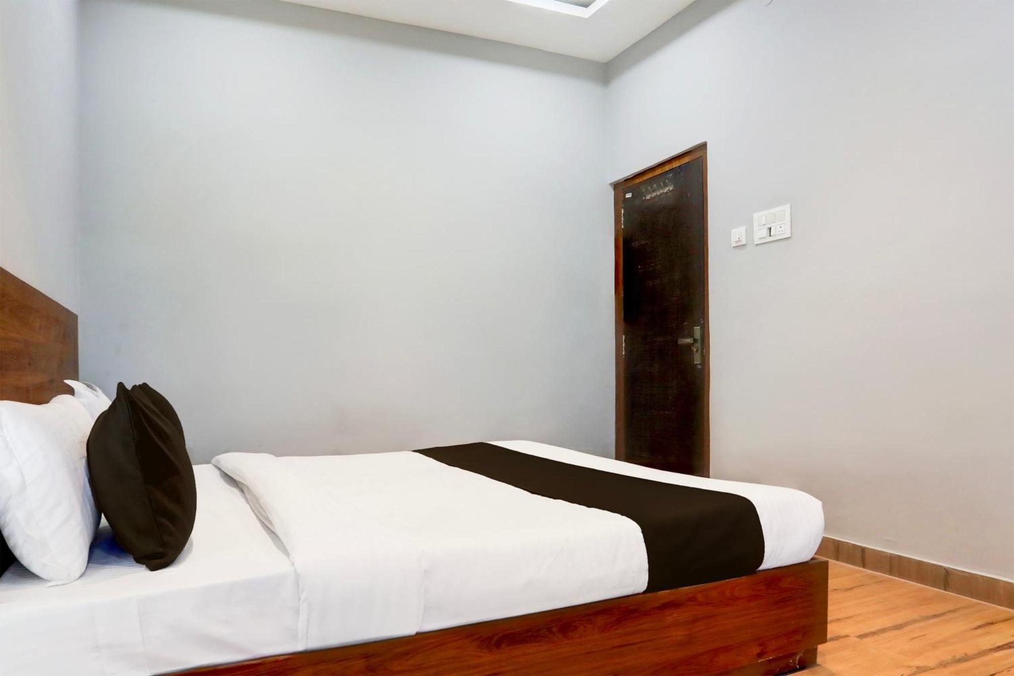 Hotel O Currency Inn Rāipur Zewnętrze zdjęcie