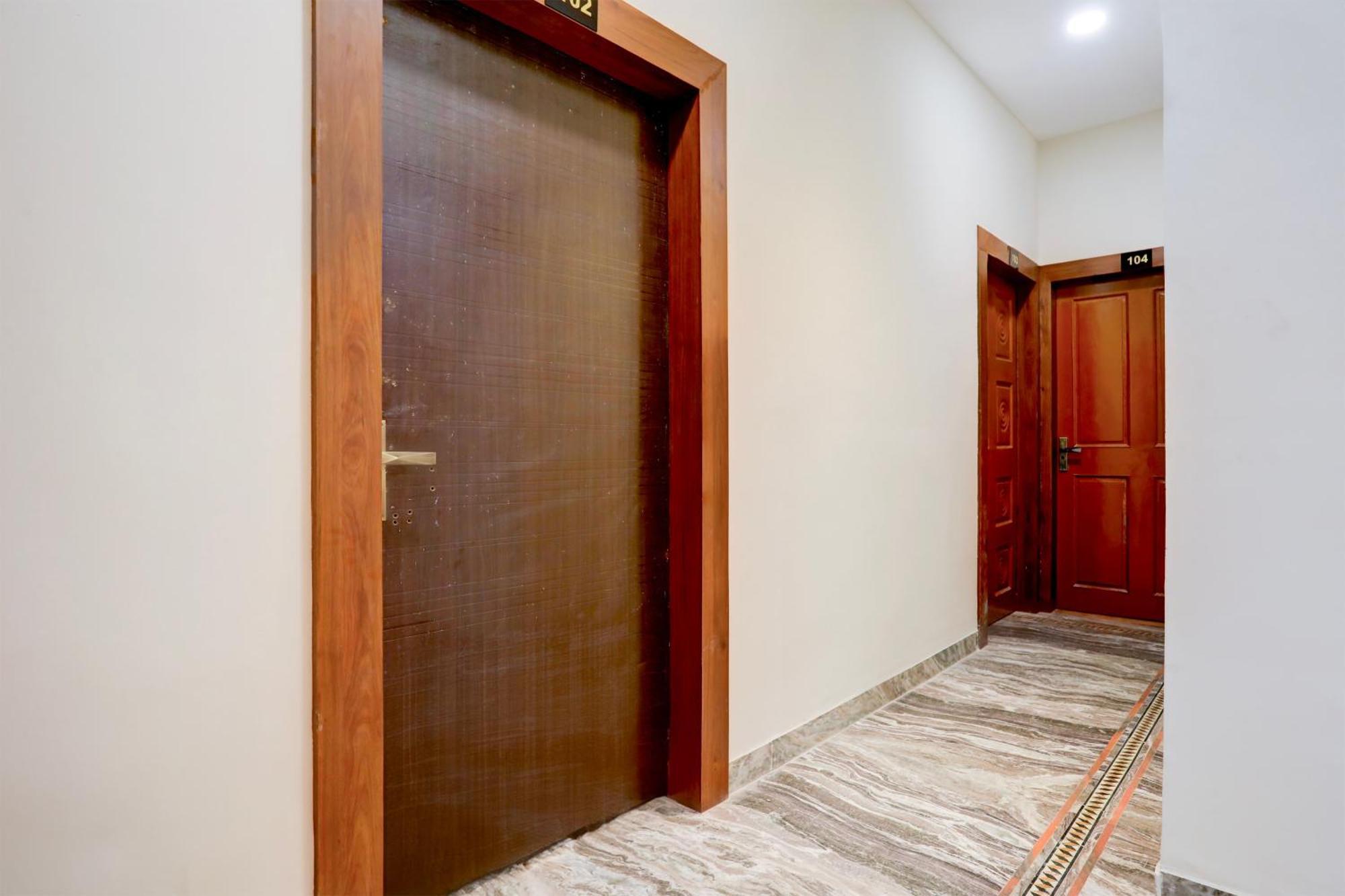 Hotel O Currency Inn Rāipur Zewnętrze zdjęcie