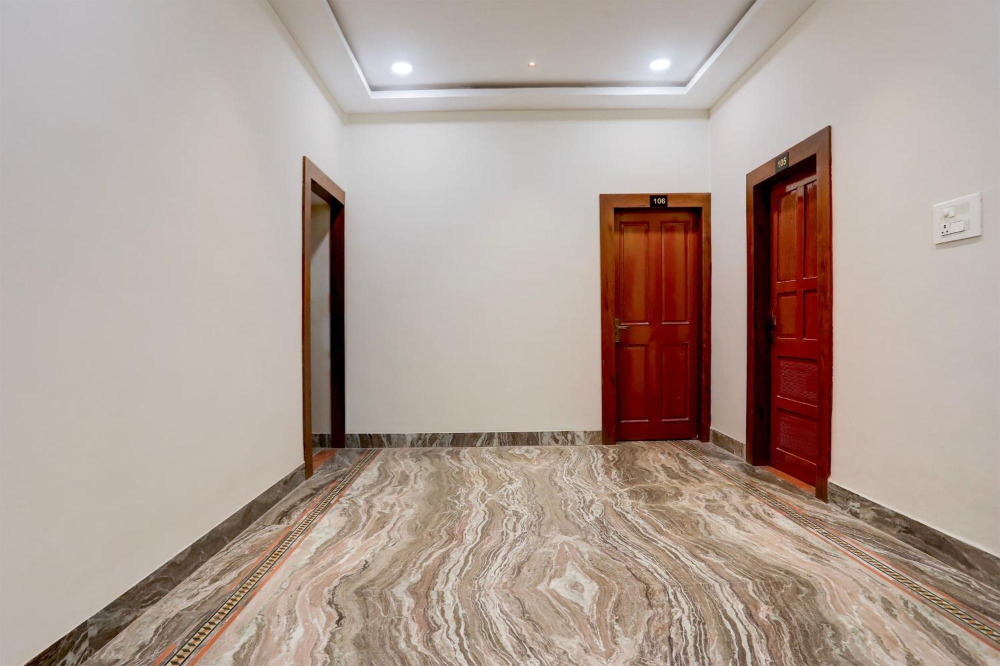 Hotel O Currency Inn Rāipur Zewnętrze zdjęcie